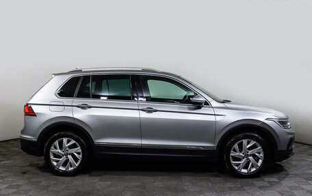 Volkswagen Tiguan II, 2021 год, 3 600 000 рублей, 4 фотография