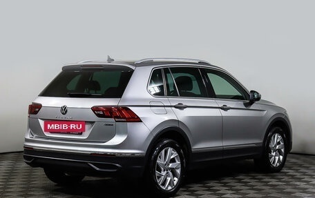 Volkswagen Tiguan II, 2021 год, 3 600 000 рублей, 5 фотография