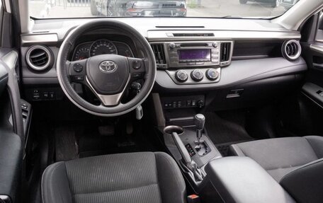 Toyota RAV4, 2014 год, 2 200 000 рублей, 7 фотография