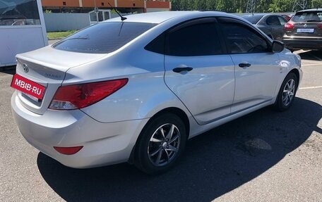 Hyundai Solaris II рестайлинг, 2013 год, 842 000 рублей, 5 фотография