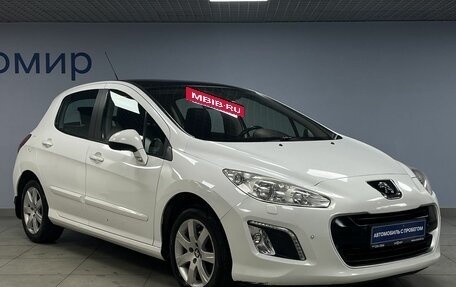 Peugeot 308 II, 2012 год, 735 000 рублей, 3 фотография