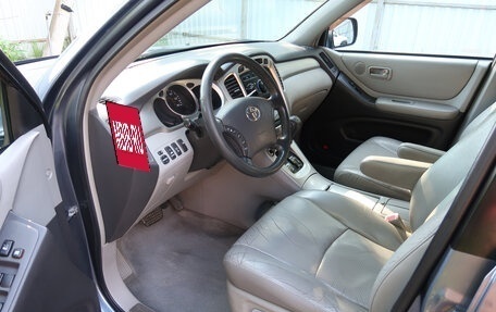 Toyota Highlander III, 2005 год, 1 470 000 рублей, 5 фотография