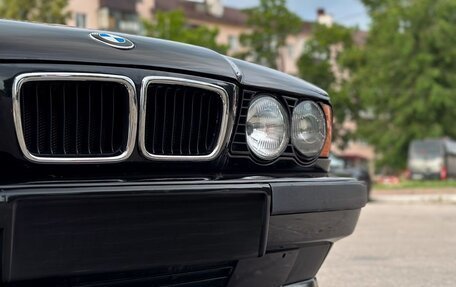 BMW 5 серия, 1990 год, 830 000 рублей, 11 фотография