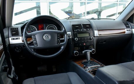 Volkswagen Touareg III, 2007 год, 1 289 000 рублей, 6 фотография