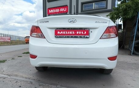 Hyundai Solaris II рестайлинг, 2013 год, 799 999 рублей, 9 фотография