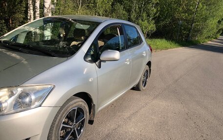 Toyota Auris II, 2008 год, 750 000 рублей, 2 фотография