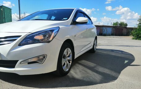 Hyundai Solaris II рестайлинг, 2016 год, 1 045 000 рублей, 6 фотография