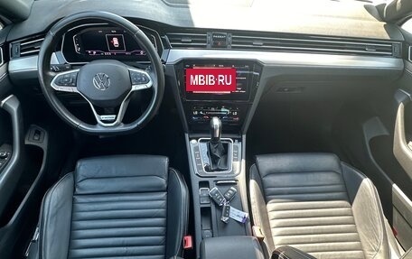 Volkswagen Passat B8 рестайлинг, 2020 год, 3 100 000 рублей, 12 фотография