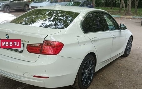 BMW 3 серия, 2012 год, 1 710 000 рублей, 3 фотография