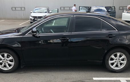 Toyota Camry, 2011 год, 1 550 000 рублей, 3 фотография