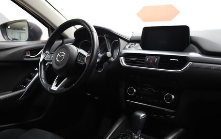 Mazda 6, 2016 год, 2 150 000 рублей, 11 фотография