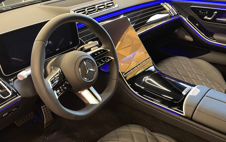 Mercedes-Benz S-Класс, 2024 год, 23 500 000 рублей, 6 фотография