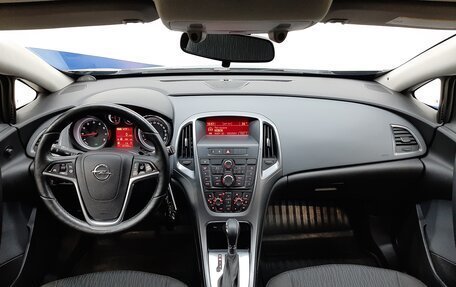 Opel Astra J, 2014 год, 1 250 000 рублей, 9 фотография