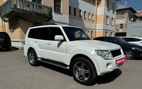 Mitsubishi Pajero IV, 2013 год, 2 350 000 рублей, 4 фотография