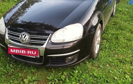 Volkswagen Jetta VI, 2008 год, 590 000 рублей, 3 фотография