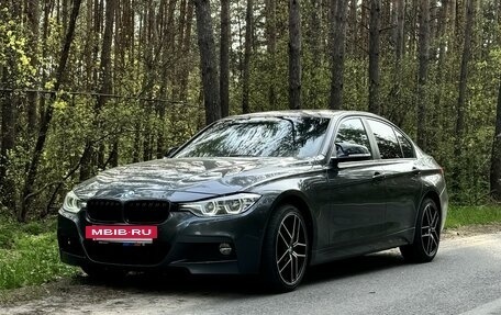 BMW 3 серия, 2018 год, 2 000 000 рублей, 2 фотография