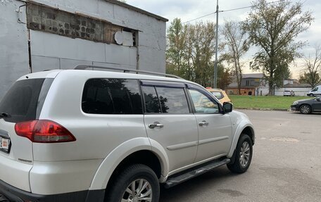 Mitsubishi Pajero Sport II рестайлинг, 2013 год, 2 550 000 рублей, 5 фотография