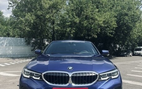BMW 3 серия, 2019 год, 3 200 000 рублей, 2 фотография