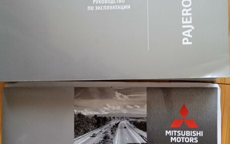 Mitsubishi Pajero IV, 2019 год, 4 850 000 рублей, 6 фотография