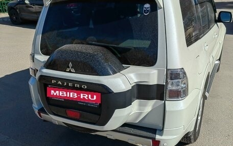 Mitsubishi Pajero IV, 2019 год, 4 850 000 рублей, 4 фотография