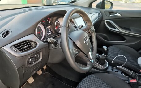 Opel Astra K, 2018 год, 1 390 000 рублей, 5 фотография