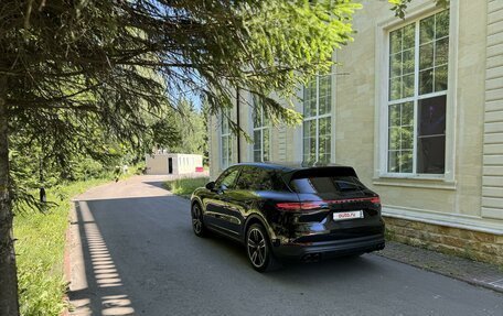 Porsche Cayenne III, 2018 год, 7 950 000 рублей, 11 фотография