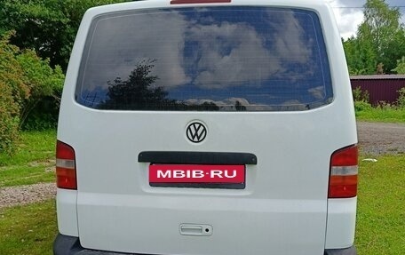 Volkswagen Transporter T5 рестайлинг, 2003 год, 1 250 000 рублей, 4 фотография