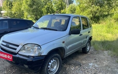 Chevrolet Niva I рестайлинг, 2005 год, 215 000 рублей, 4 фотография