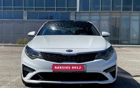 KIA Optima IV, 2019 год, 2 500 000 рублей, 2 фотография