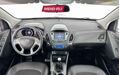 Hyundai ix35 I рестайлинг, 2015 год, 1 619 000 рублей, 11 фотография