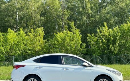 Hyundai Solaris II рестайлинг, 2018 год, 1 450 000 рублей, 4 фотография