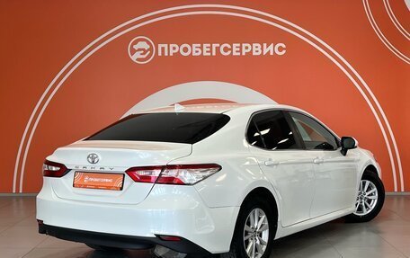 Toyota Camry, 2018 год, 2 319 000 рублей, 5 фотография
