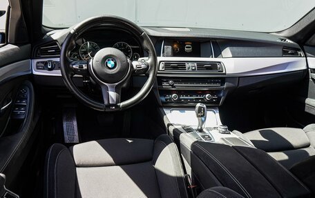 BMW 5 серия, 2016 год, 2 695 000 рублей, 6 фотография