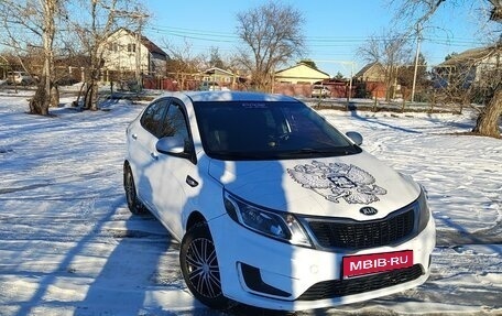 KIA Rio III рестайлинг, 2013 год, 590 000 рублей, 1 фотография