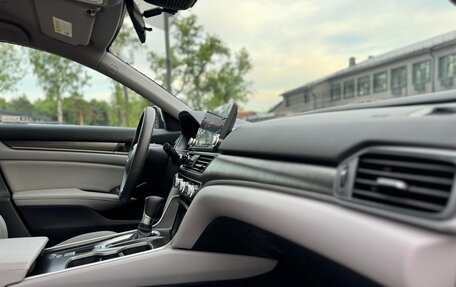 Honda Accord IX рестайлинг, 2020 год, 2 399 000 рублей, 6 фотография