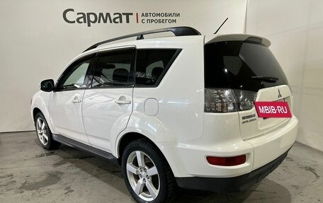 Mitsubishi Outlander III рестайлинг 3, 2012 год, 1 360 000 рублей, 4 фотография