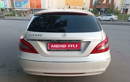 Mercedes-Benz CLS, 2013 год, 2 430 000 рублей, 6 фотография