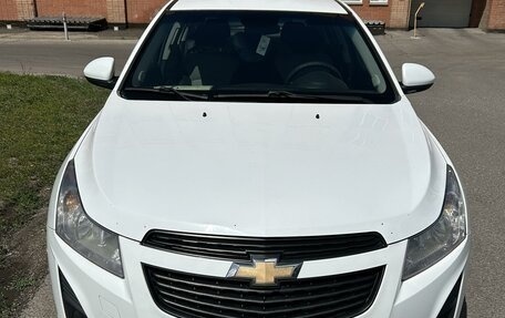 Chevrolet Cruze II, 2013 год, 700 000 рублей, 2 фотография