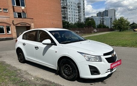 Chevrolet Cruze II, 2013 год, 700 000 рублей, 4 фотография