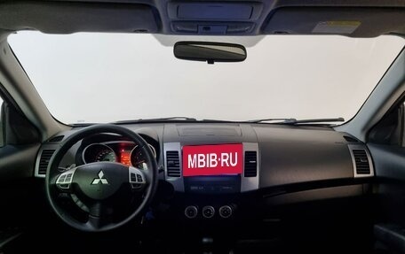 Mitsubishi Outlander III рестайлинг 3, 2007 год, 1 099 000 рублей, 8 фотография