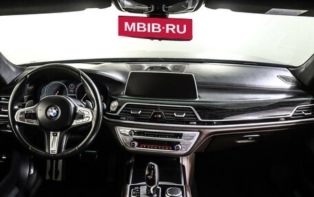BMW 7 серия, 2017 год, 4 789 000 рублей, 14 фотография