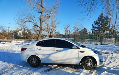 KIA Rio III рестайлинг, 2013 год, 590 000 рублей, 16 фотография