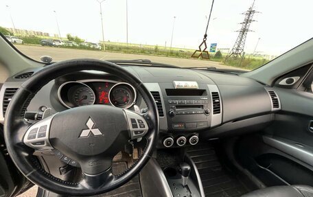 Mitsubishi Outlander III рестайлинг 3, 2007 год, 1 189 000 рублей, 8 фотография