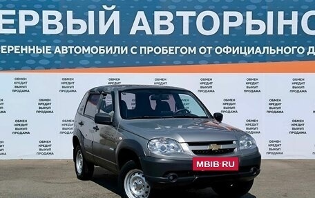 Chevrolet Niva I рестайлинг, 2013 год, 650 000 рублей, 3 фотография