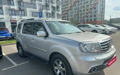 Honda Pilot III рестайлинг, 2011 год, 2 299 000 рублей, 1 фотография