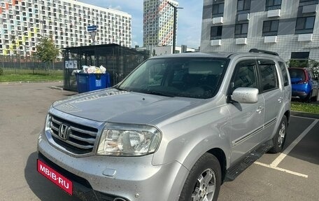 Honda Pilot III рестайлинг, 2011 год, 2 299 000 рублей, 2 фотография