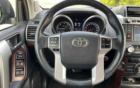 Toyota Land Cruiser Prado 150 рестайлинг 2, 2015 год, 4 750 000 рублей, 8 фотография