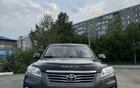 Toyota RAV4, 2011 год, 1 380 000 рублей, 2 фотография