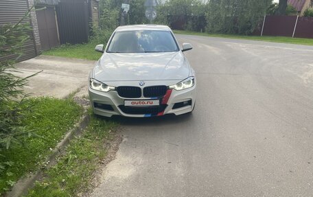 BMW 3 серия, 2016 год, 2 940 000 рублей, 2 фотография