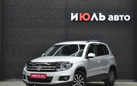 Volkswagen Tiguan I, 2011 год, 1 380 000 рублей, 1 фотография